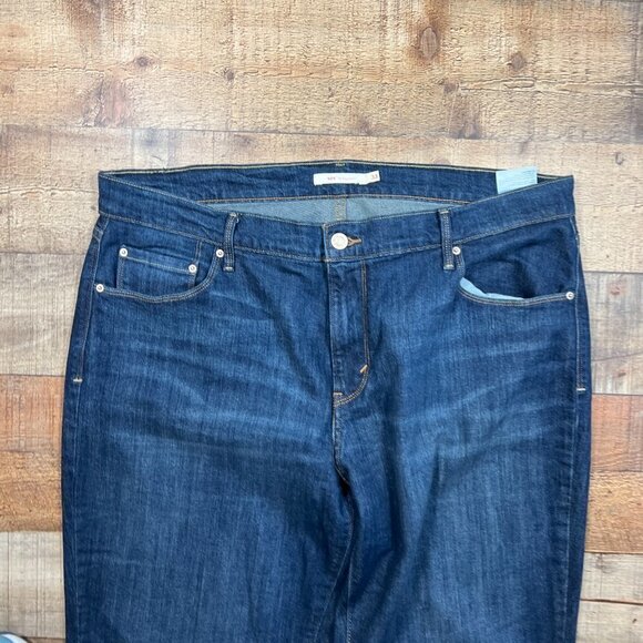 Women's 505 Straight Leg Dark Wash Levi's size 16M - Picture 3 of 7